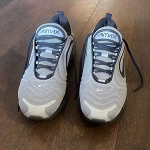 Nike AIRMAX 720 SZ: 12